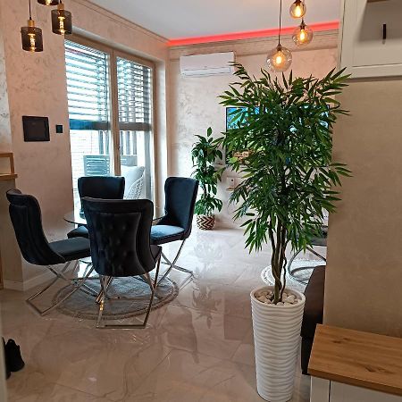 Rb Apartment 3 Lux Smart House Subotica Esterno foto
