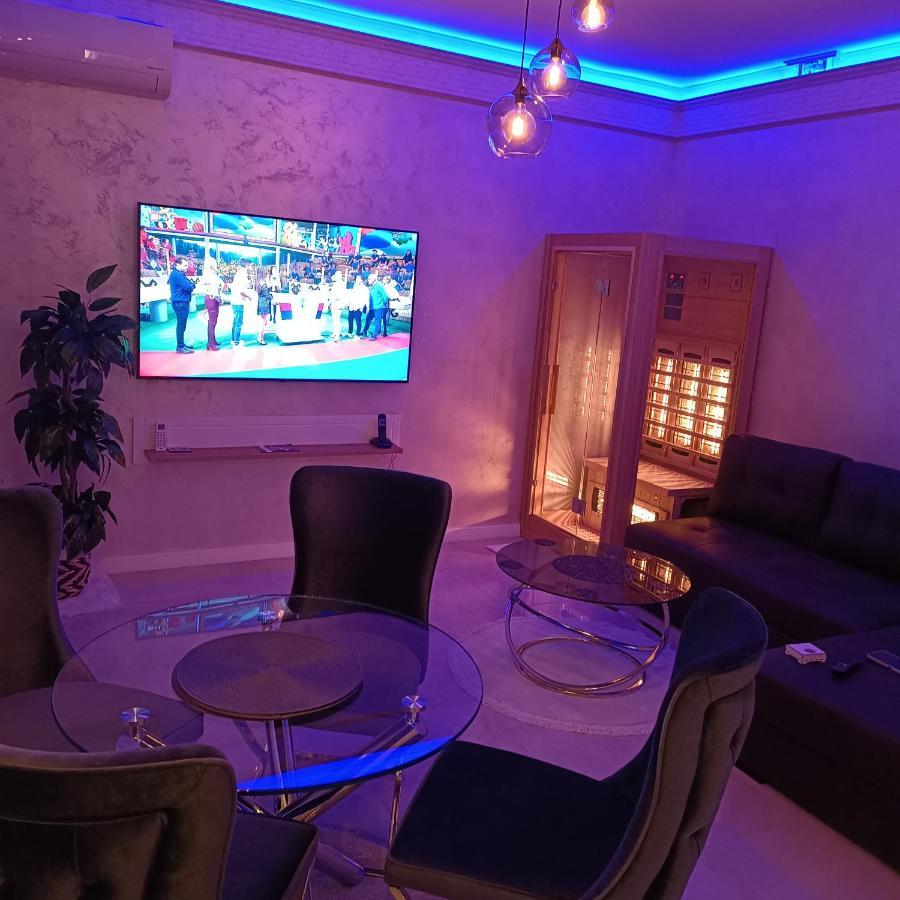 Rb Apartment 3 Lux Smart House Subotica Esterno foto