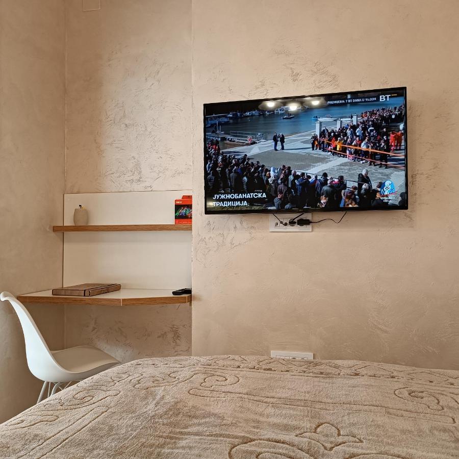 Rb Apartment 3 Lux Smart House Subotica Esterno foto