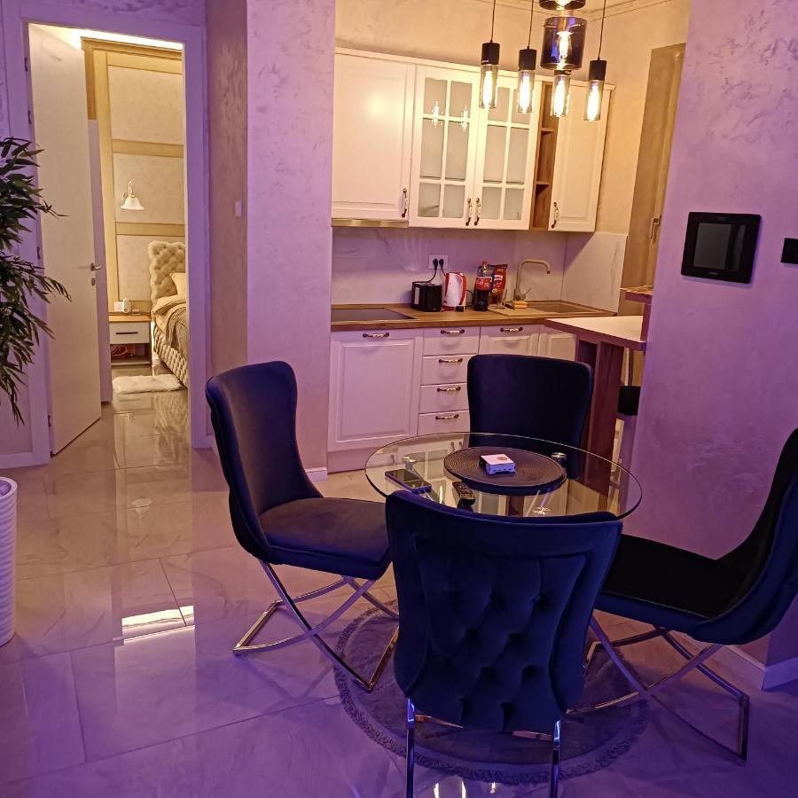 Rb Apartment 3 Lux Smart House Subotica Esterno foto