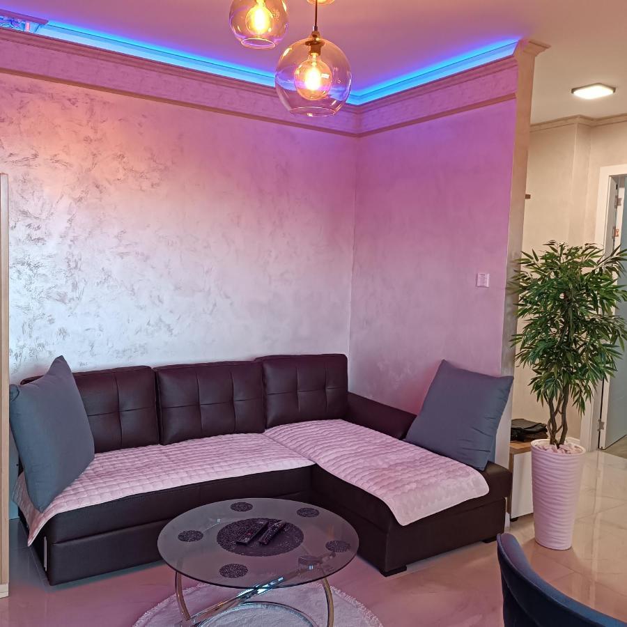 Rb Apartment 3 Lux Smart House Subotica Esterno foto