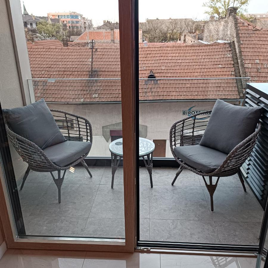 Rb Apartment 3 Lux Smart House Subotica Esterno foto